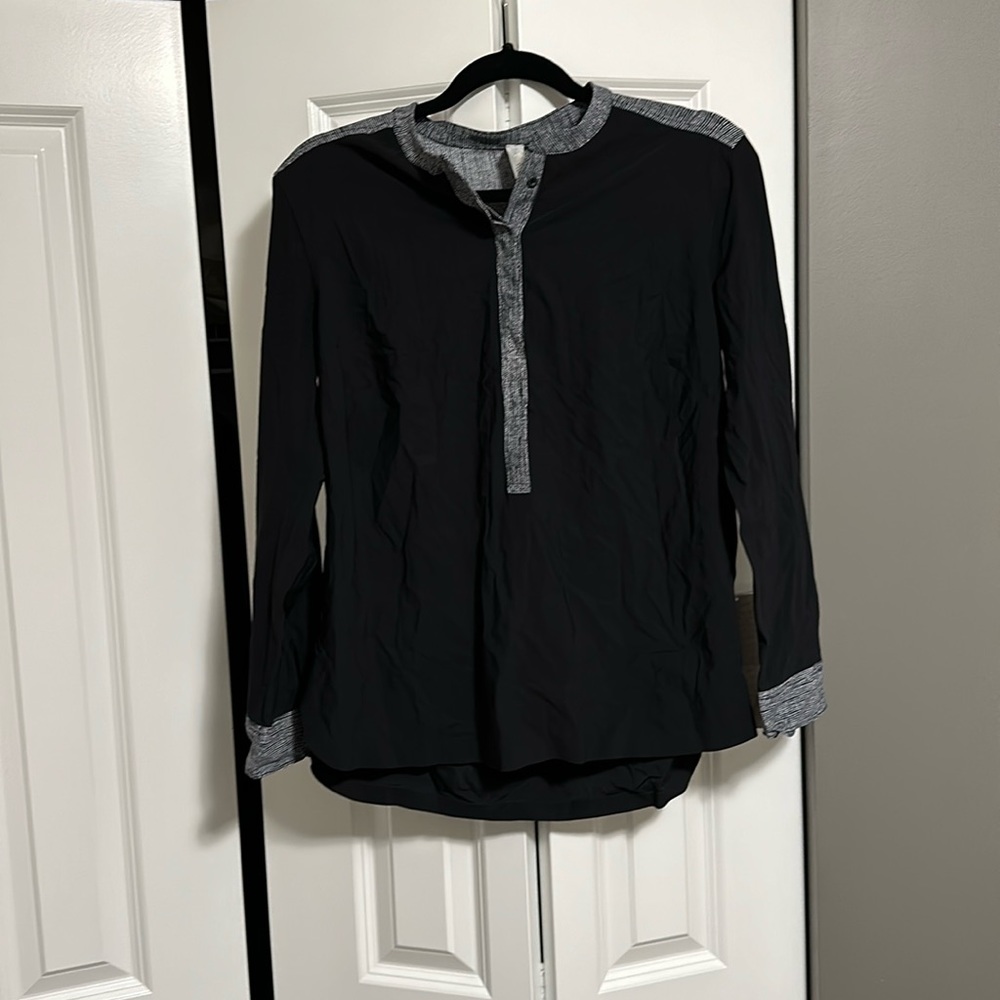 Lululemon-Get It On Blouse-Tags Still On